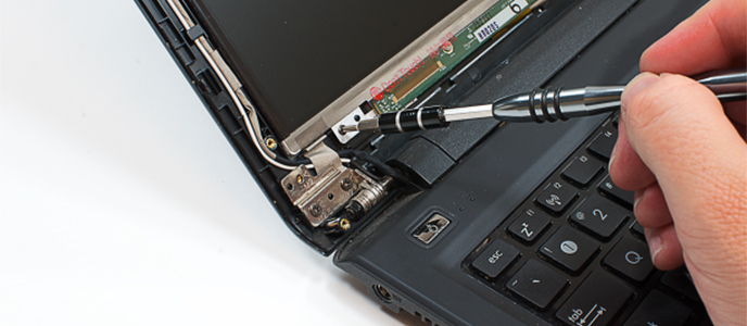 Changer votre écran PC portable CYBERTEK PARIS 16 1